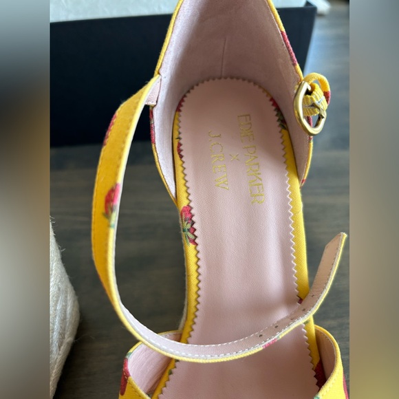 ⭐️⭐️ Host pick⭐️⭐️🍓J. Crew x Edie Parker Strawberry Espadrilele🍓 - Picture 10 of 14